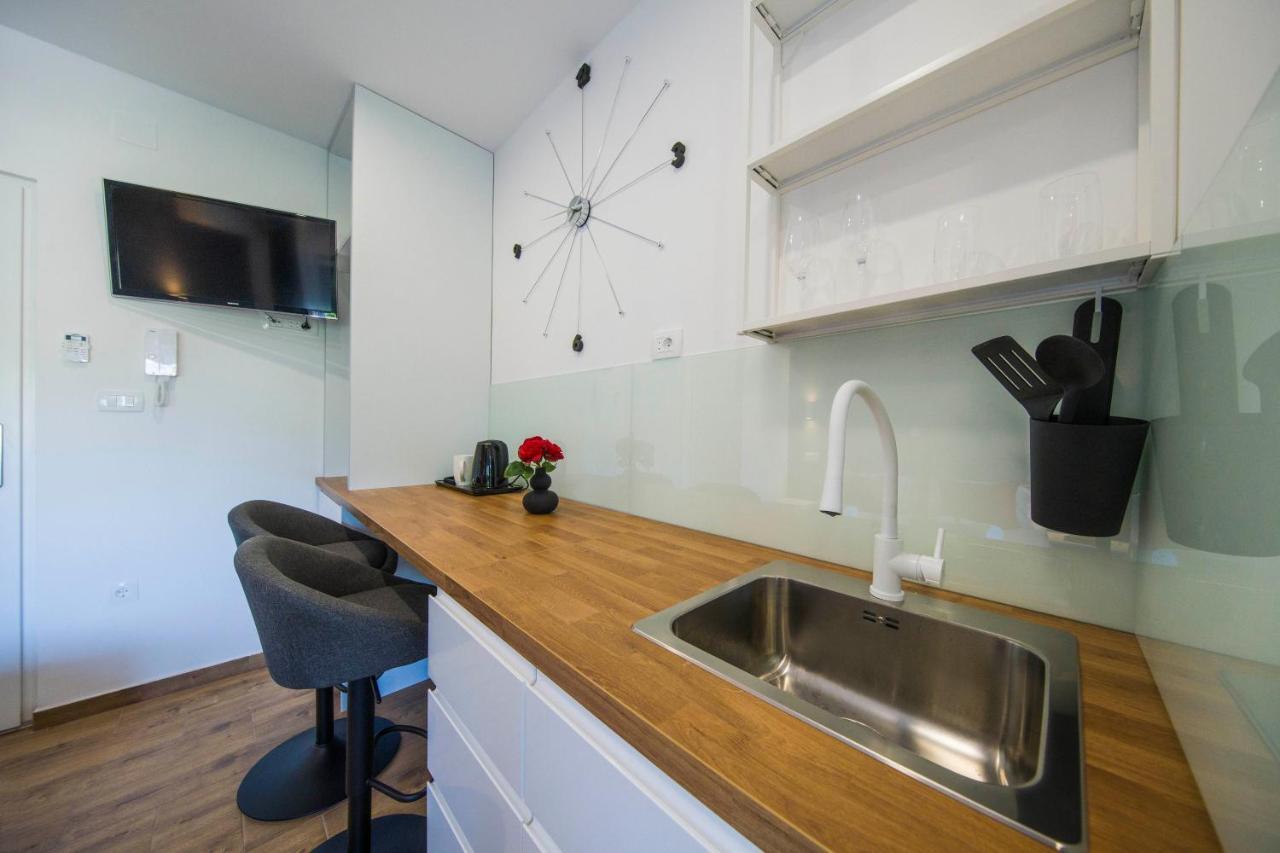 Split Central Luxury Studios Exterior foto